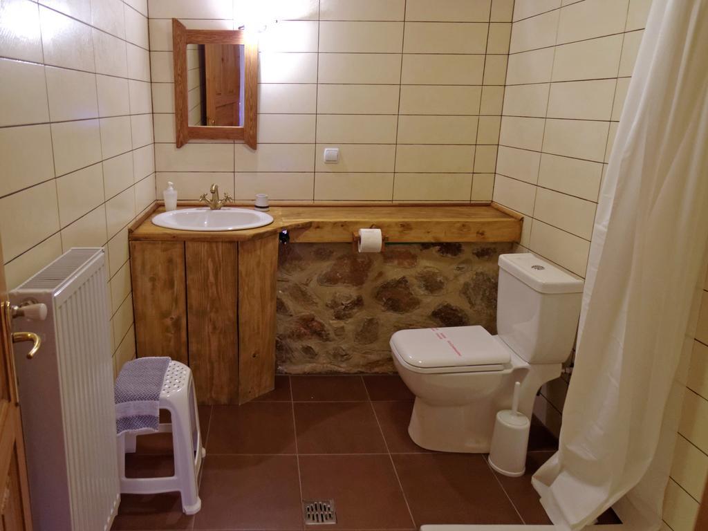 Nimbus Guesthouse Sidhirokhórion 객실 사진